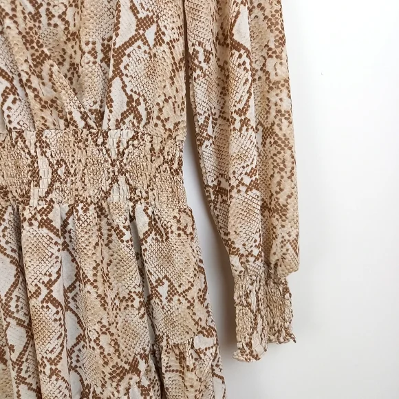 Michael Kors Snake Print Georgette Wrap Style Dress Size Medium - Picture 5 of 6